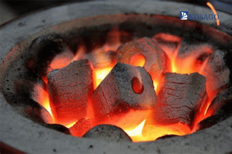 Muội than được tạo thành từ đốt cháy vật liệu chứa dầu nặng
